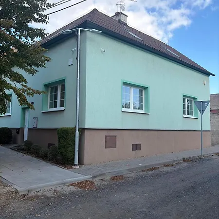 Ve Zlonicich Blizko Prahy 公寓 Zlonice