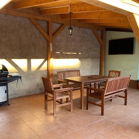 Apartamento útulný Blízko Prahy Zlonice