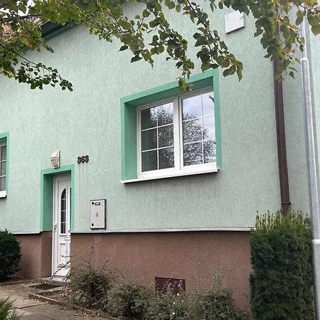 1kk Blizko Prahy 公寓 *