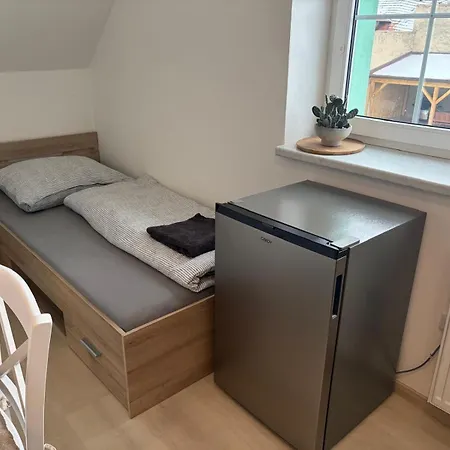 Ve Zlonicich Blizko Prahy Zlonice