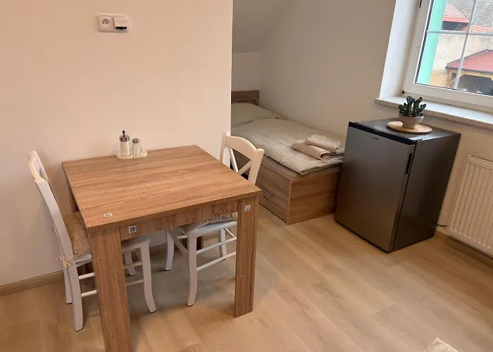 公寓 1kk Blizko Prahy