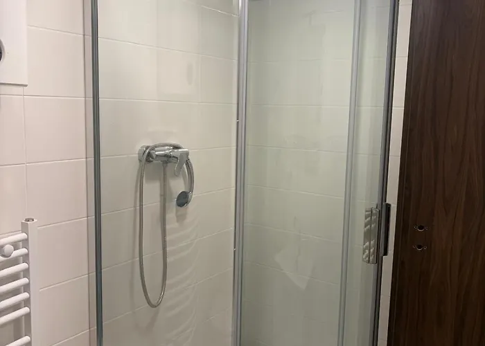 Ve Zlonicich Blizko Prahy شقة