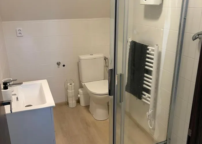 1kk Blizko Prahy 公寓