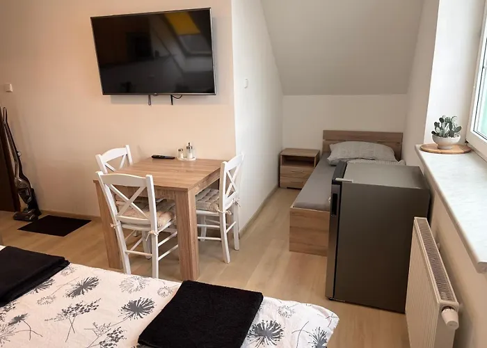 Ve Zlonicich Blizko Prahy