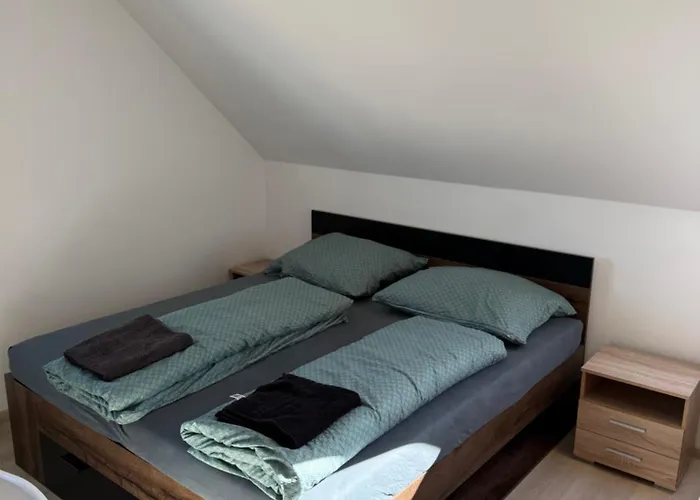 公寓 1kk Blizko Prahy *