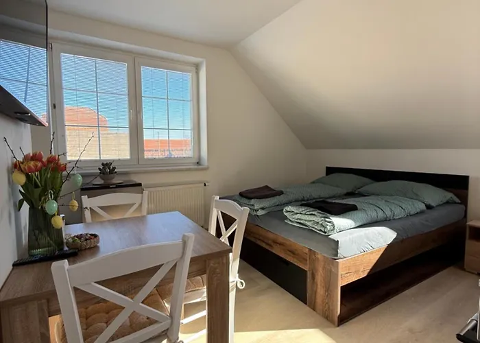 1kk Blizko Prahy 公寓